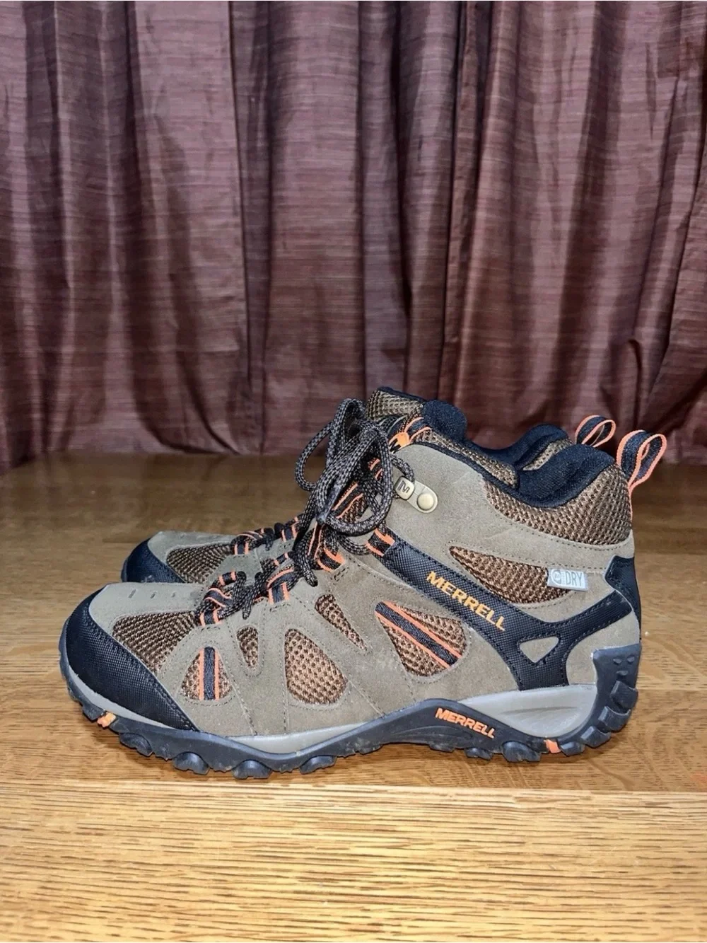 Merrell Mens Deverta Mid Vent J375804C Brown Waterproof Hiking Boot Sz 8